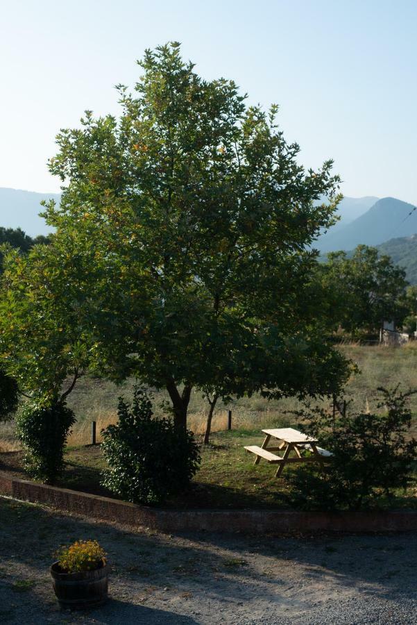 Orias Guesthouse&Farm Kalavryta Extérieur photo