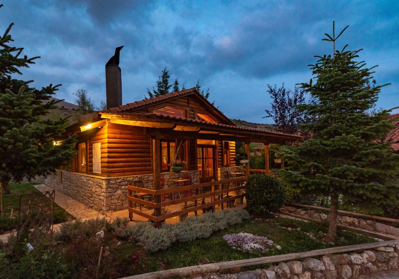 Orias Guesthouse&Farm Kalavryta Extérieur photo