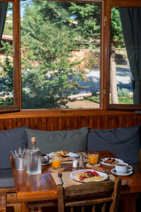 Orias Guesthouse&Farm Kalavryta Extérieur photo